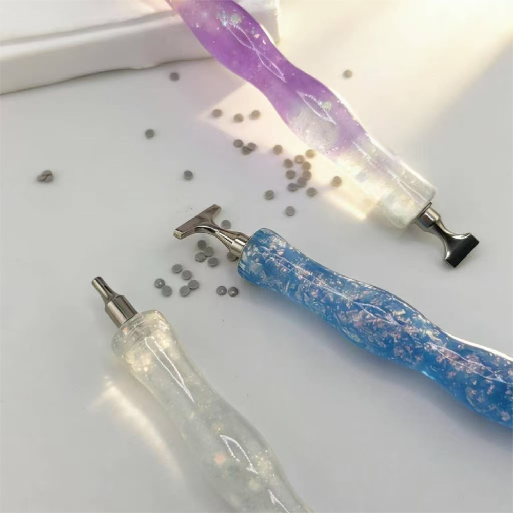 قلم رسم بالألماس من الراتنج ال - مراجعة Embroidery Embellishments وسعره